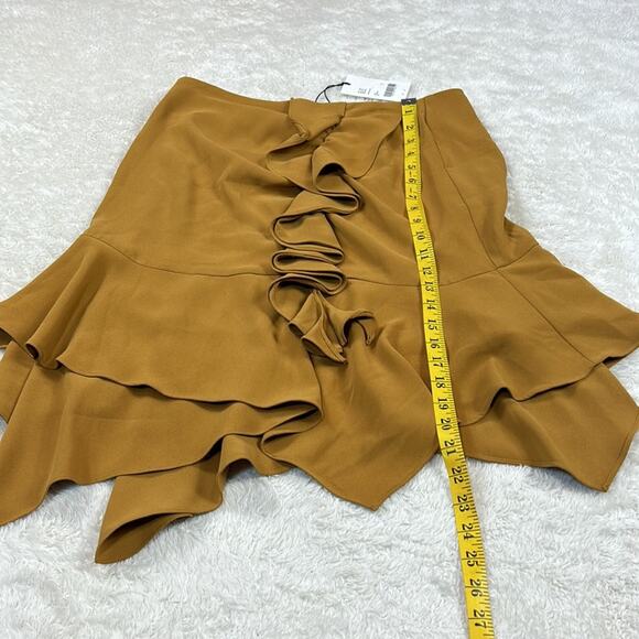 a loves a asymmetrical hem ruffled sheath skirt in artichoke, size 10 - Picture 4 of 10